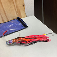 PAKULA LURES HOTHEAD フック付き